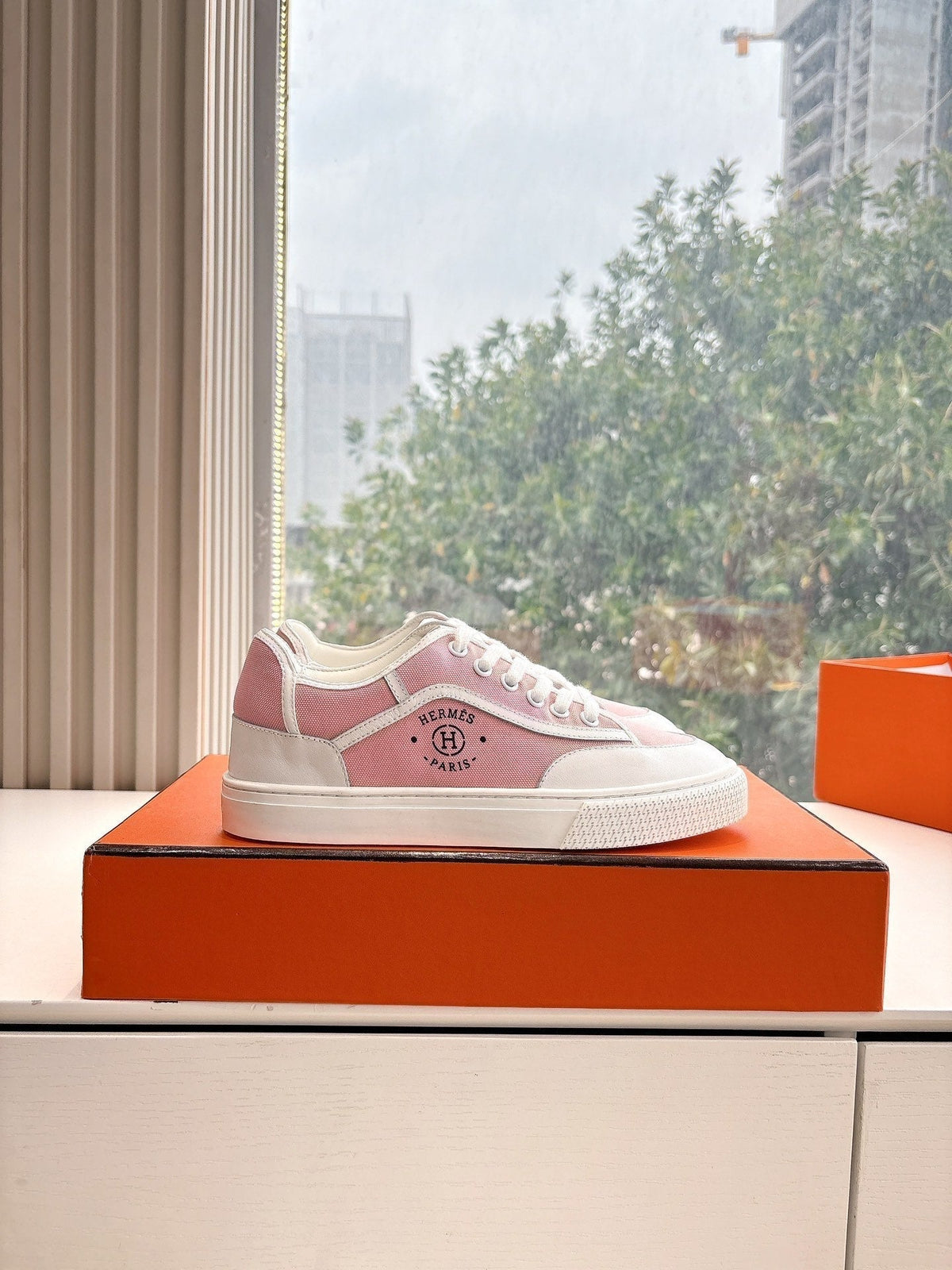 GET SNEAKER IN ROSE PINK MAXI CANVAS AND WHITE CALFSKIN