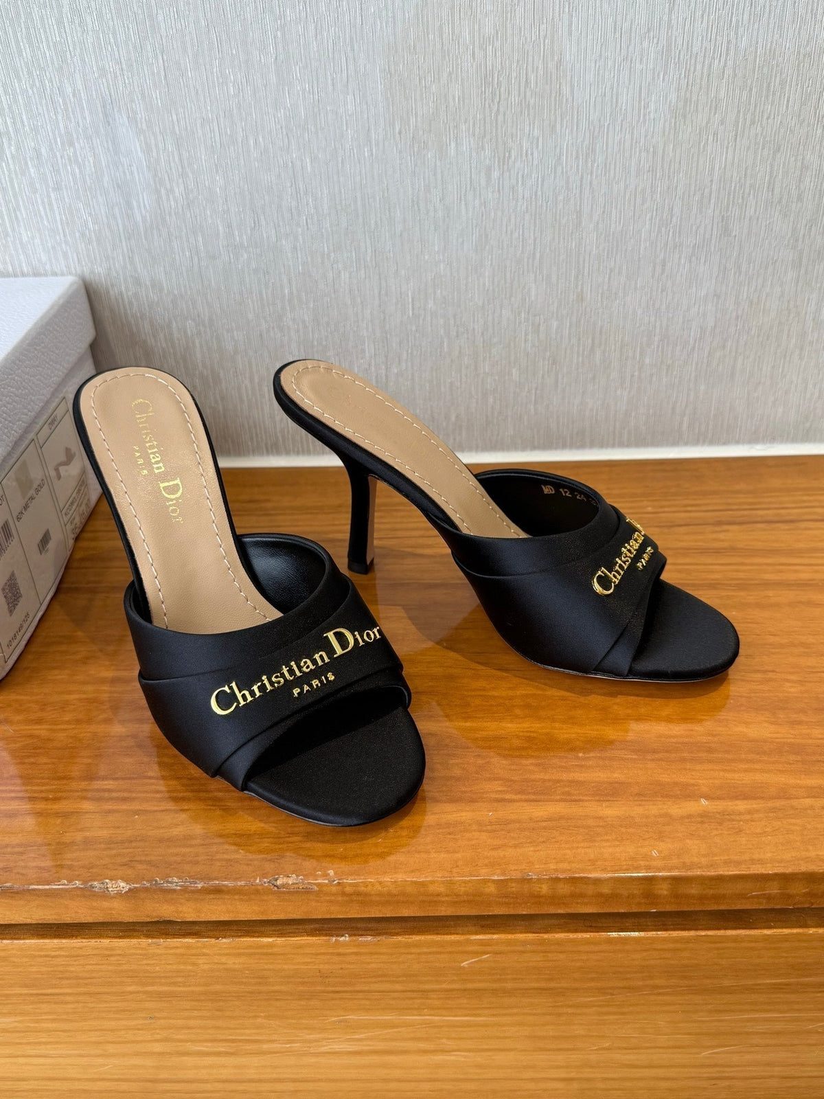 PEEP TOE SANDAL 25S HEELS 10CM IN BLACK SATIN