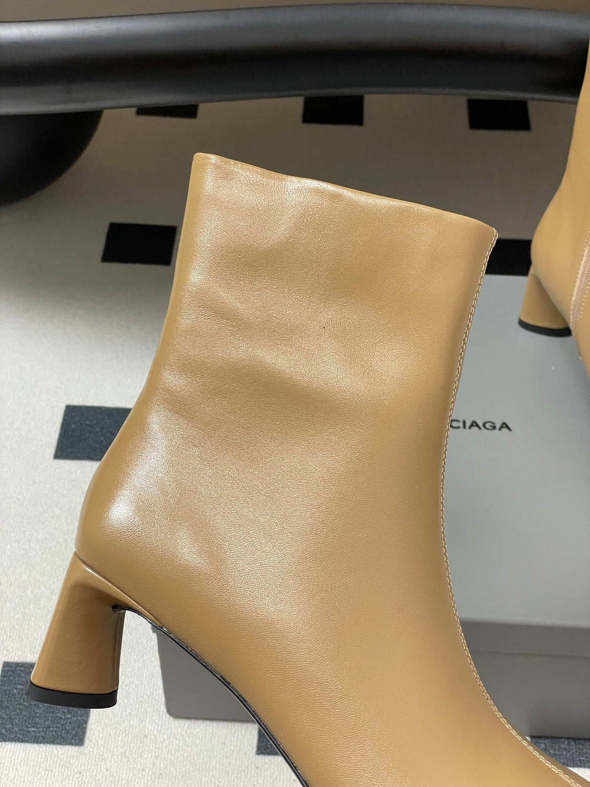 BALENCIAGA 25S ANKLE BOOTS 65 MM IN BEIGE BROWN COW LEATHER