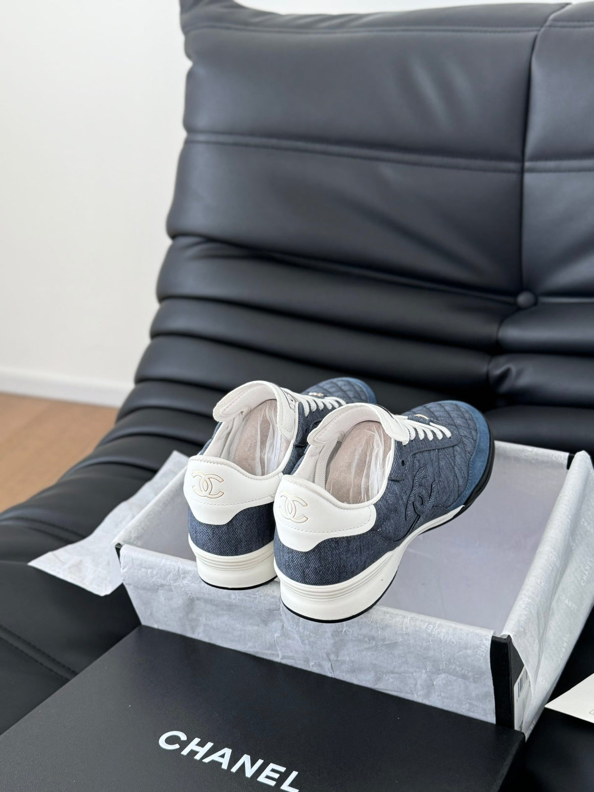CC SNEAKER IN AEGEAN BLUE MIX WHITE EMBROIDERED LAMBSKIN