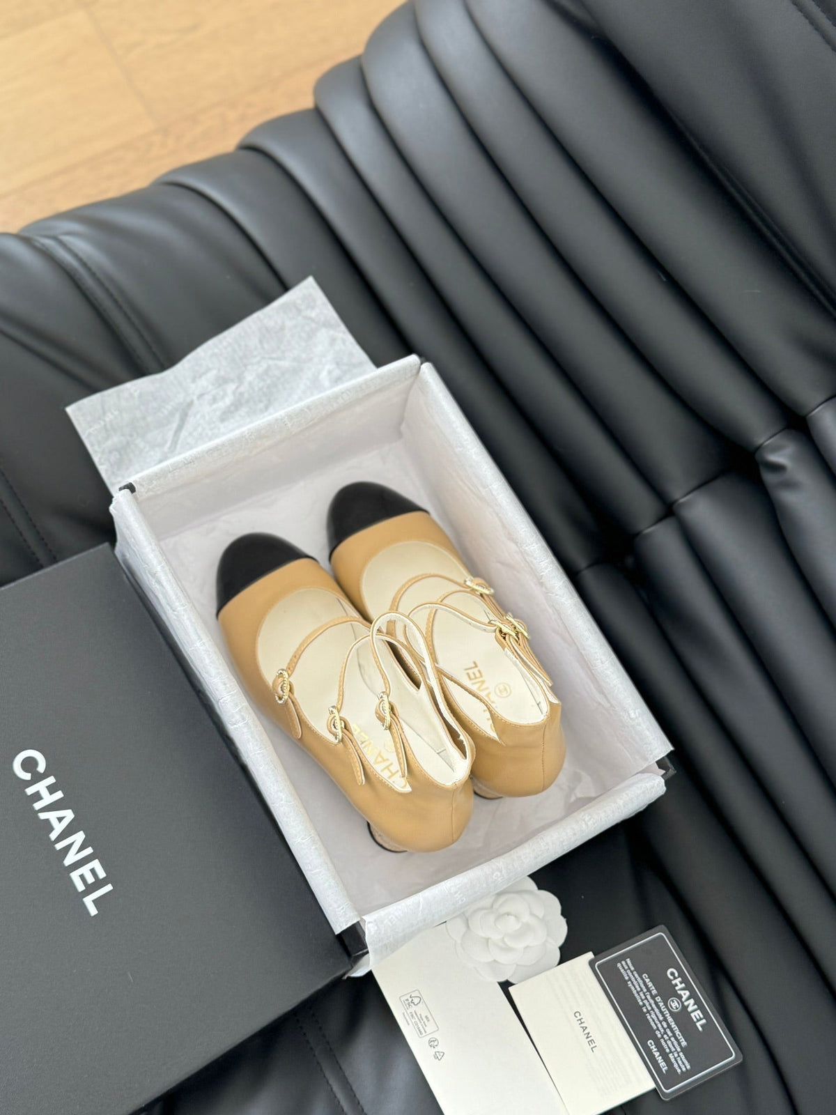 CC MARY JANE SHOES THREE STRAPS IN SEPIA BEIGE MIX BLACK LAMBSKIN