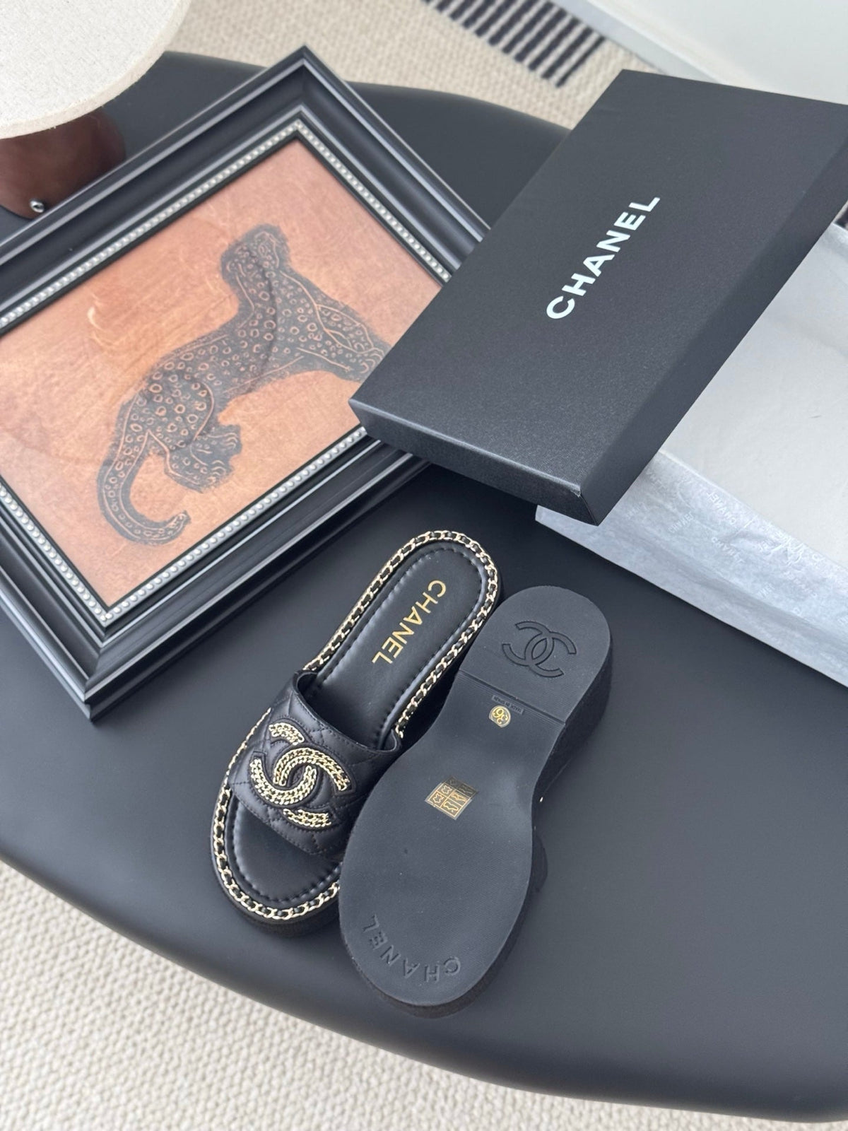 WEDGE HEELS IN BLACK CALFSKIN MIX CHAIN BASE