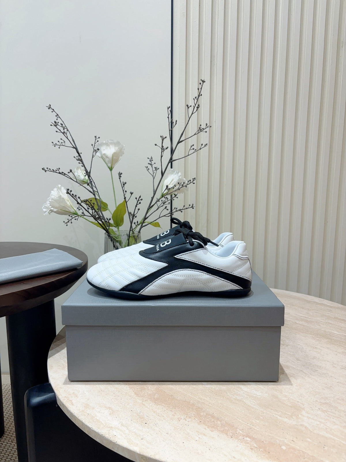 SOCCER SNEAKER IN WHITE MIX BLACK QUILTED LAMBSKIN