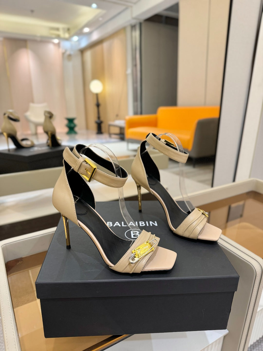 BALMAIN 25S HIGH HEELS 95MM IN BEIGE CALFSKIN