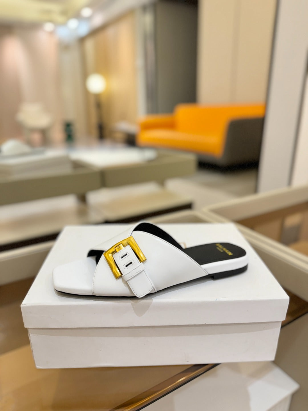 BALMAIN 26S SANDALS IN WHITE CALFSKIN