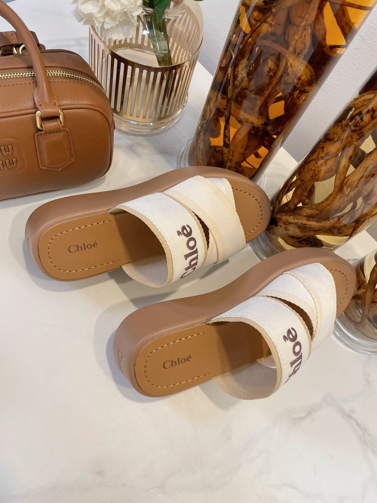 CHLOÉ WOODY WEDGE SANDALS IN WHITE CANVAS WITH CIDER BROWN RUBBER SOLE