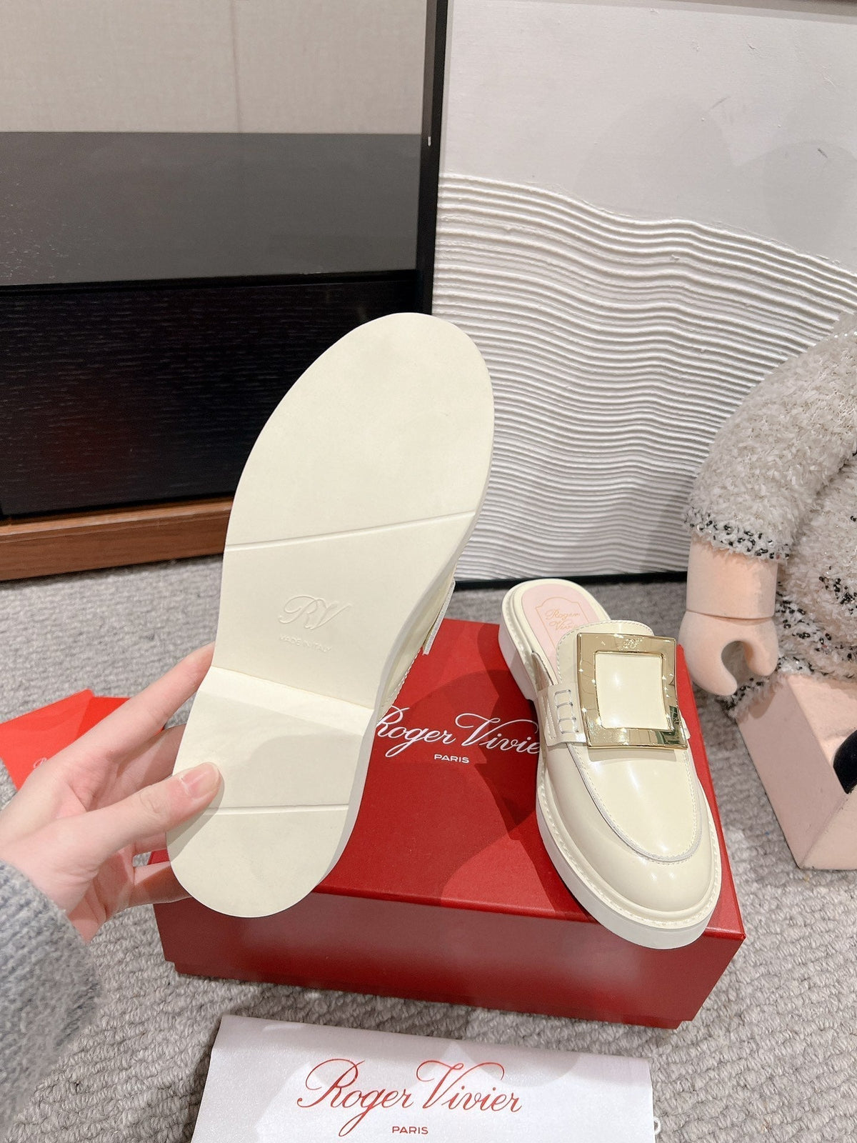 VIV' RANGERS MULES IN CREAM SHINY CALFSKIN GOLD BUCKLE