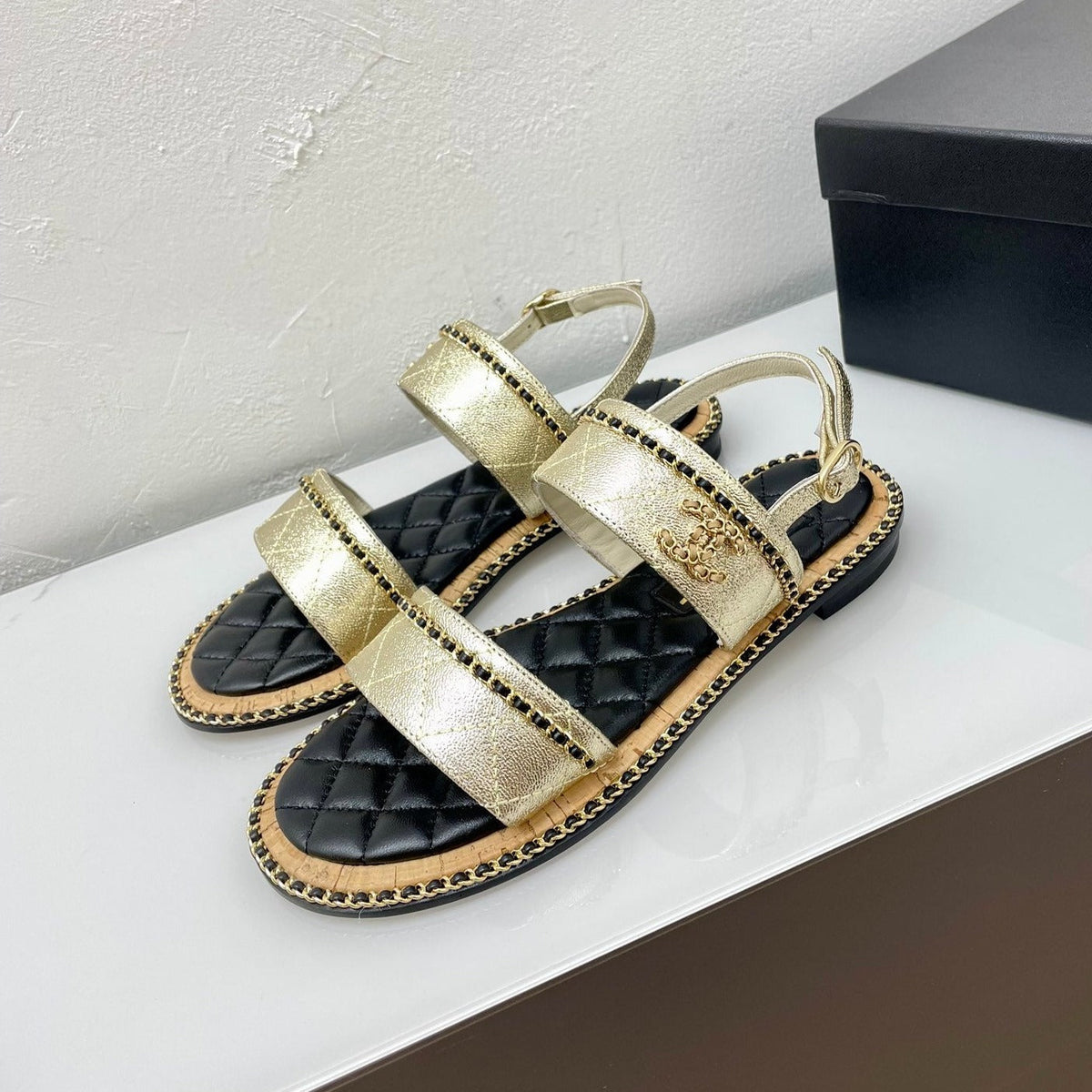 DOUBLE STRAPS SANDALS IN LIGHT GOLD LAMBSKIN