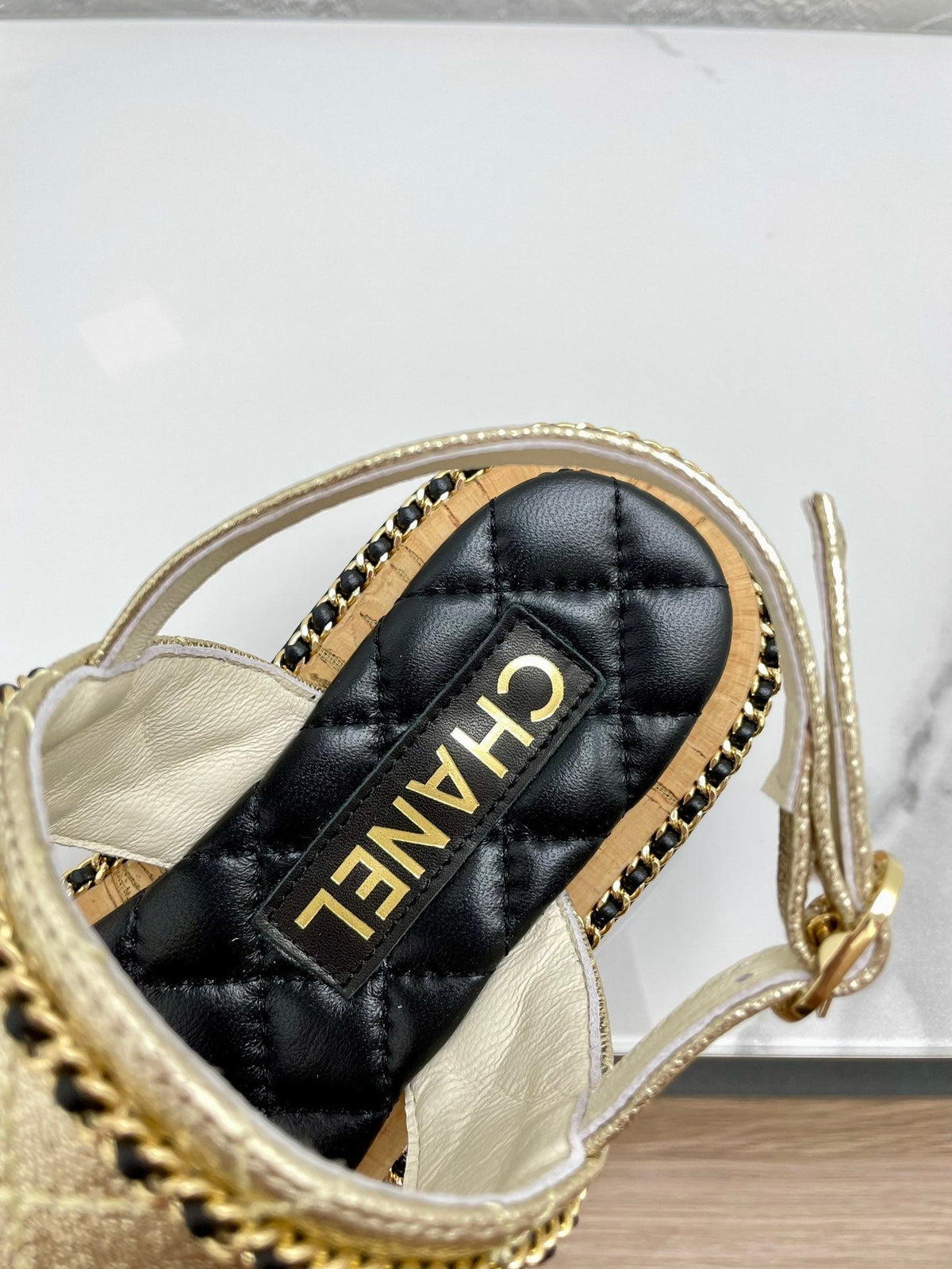 DOUBLE STRAPS SANDALS IN LIGHT GOLD LAMBSKIN