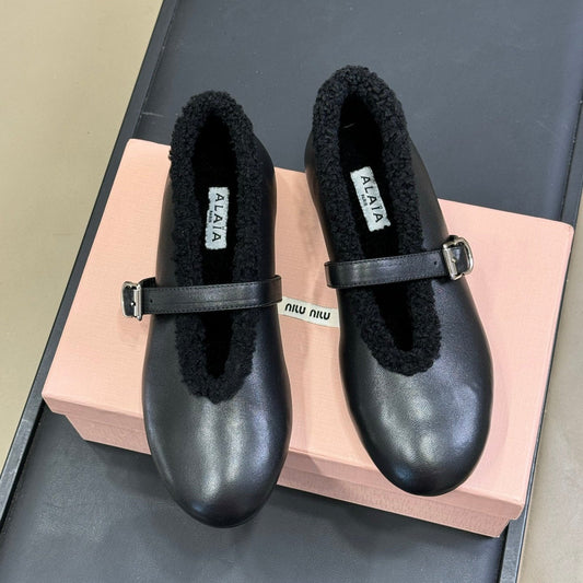 ALAIA 25S MARY JANE SHEARLING FLATS IN BLACK CALFSKIN