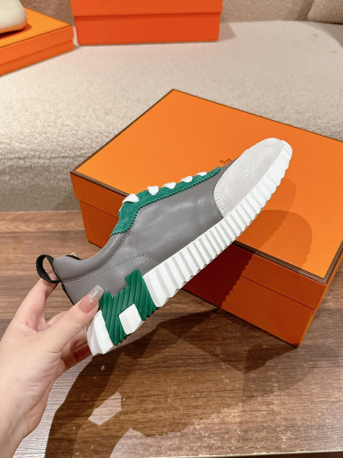 MAINLAND SNEAKER IN PALE GRAY SUEDE AND MOUSE GRAY CALFSKIN