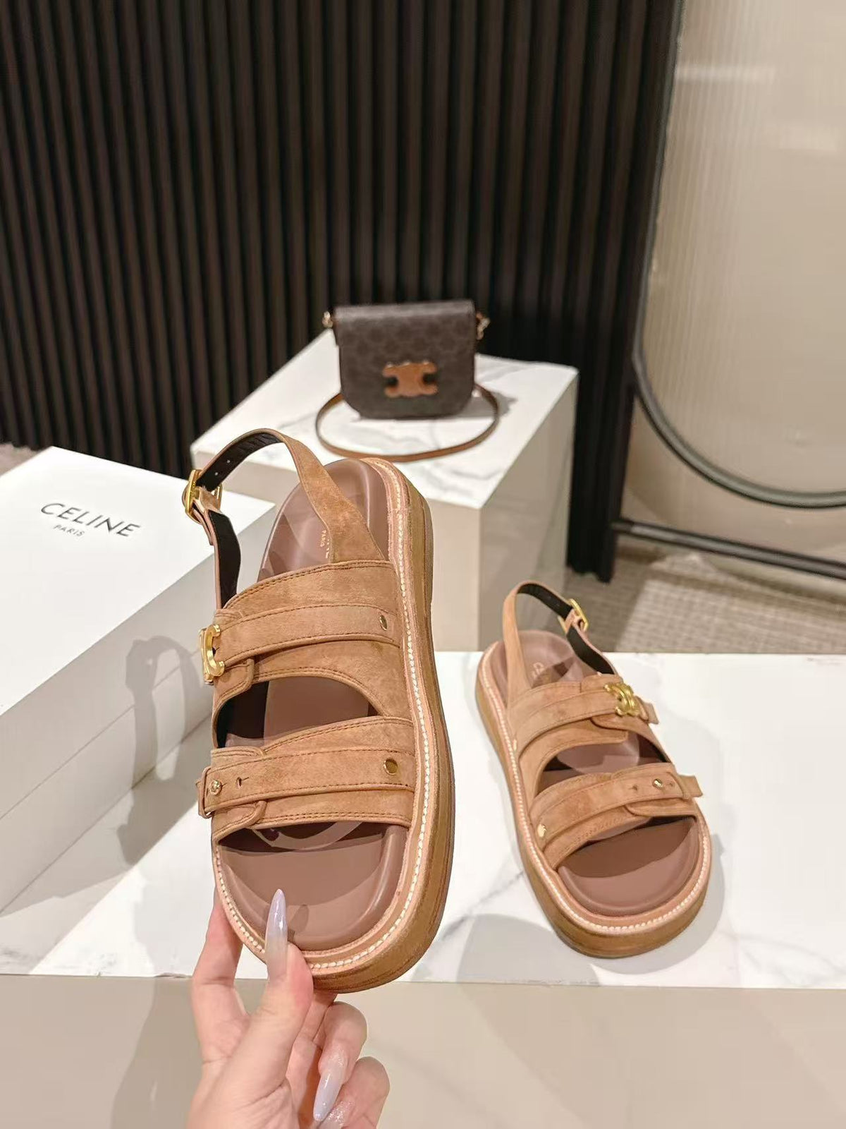 CELINE 25S TIPPI TRIOMPHE SANDAL IN BROWN CALFSKIN SUEDE