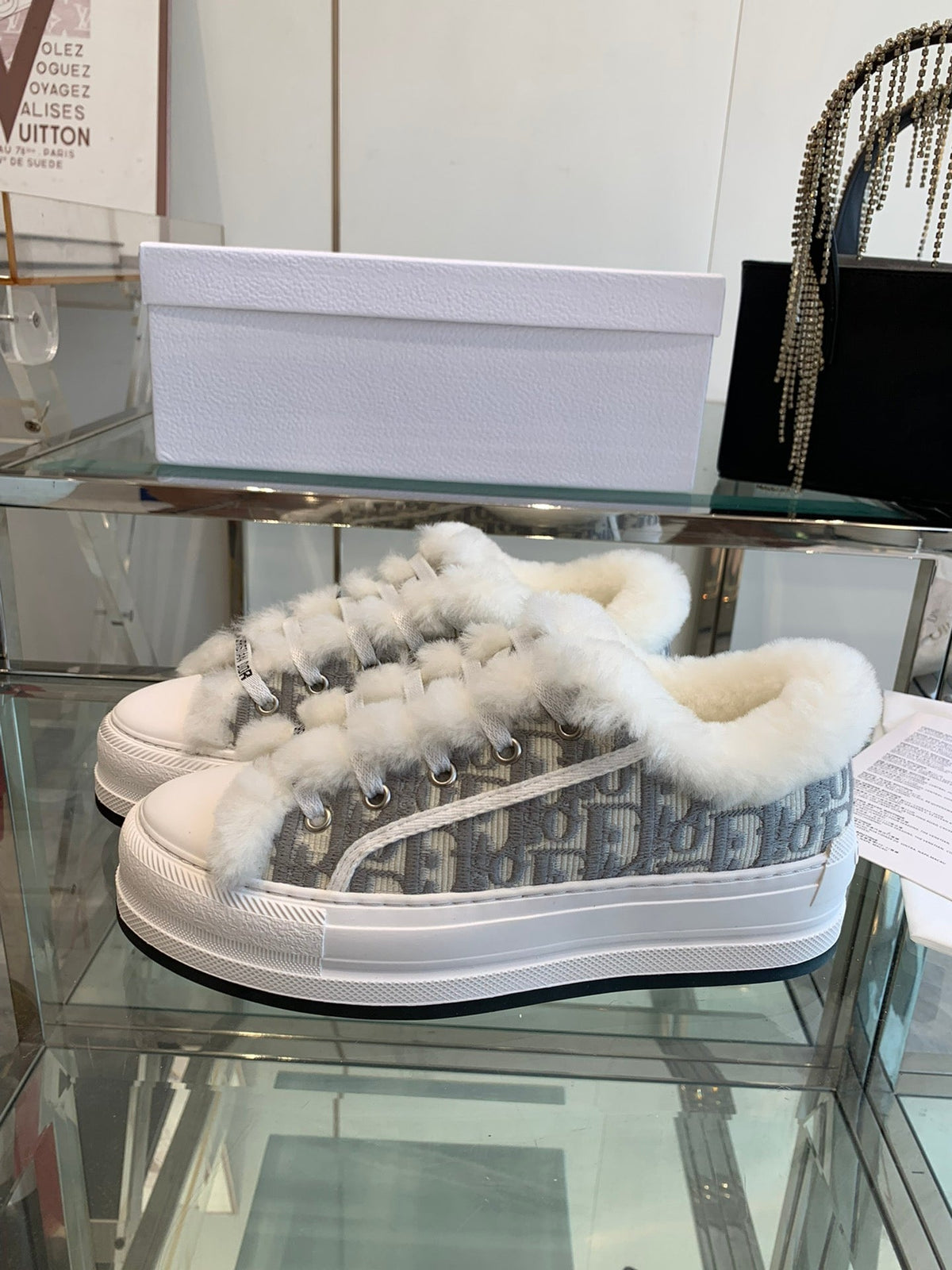 ALK'N PLATFORM SNEAKER PALE GRAY COTTON EMBROIDERED WITH OBLIQUE MOTIF AND WHITE SHEARLING