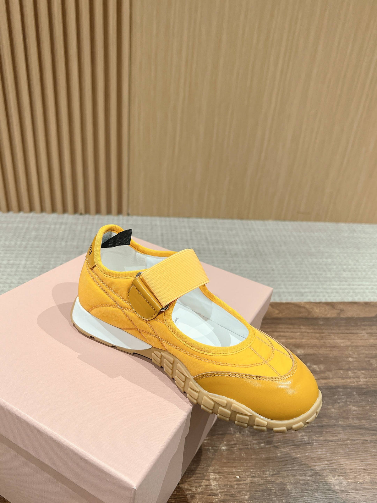 BALLET SHOES IN YELLOW LAMBSKIN AND FABRIC ANTI-SLIP RUBBER SOLE