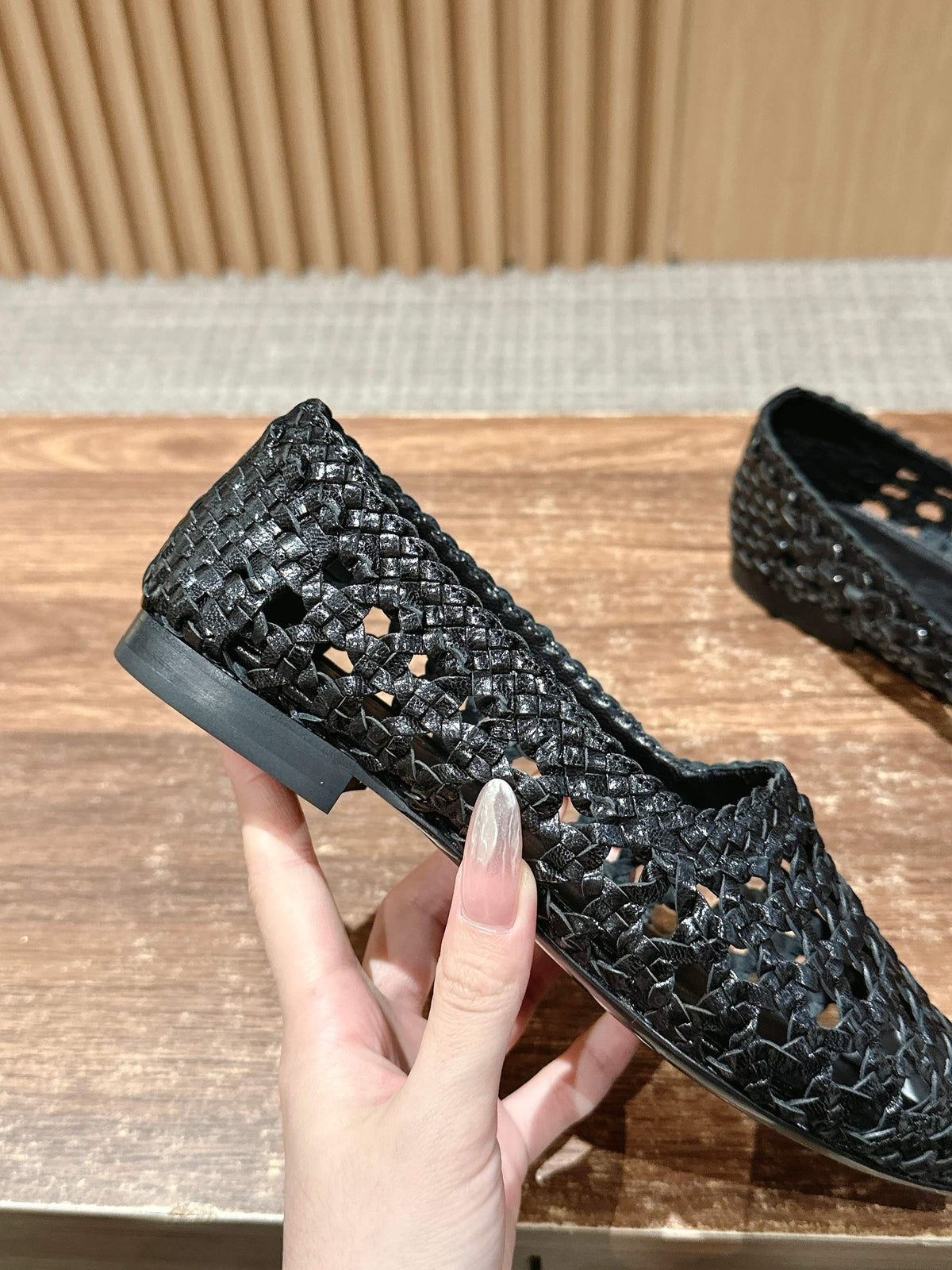 LP POINTED-TOE BALLET FLATS 25S IN BLACK LAMBSKIN