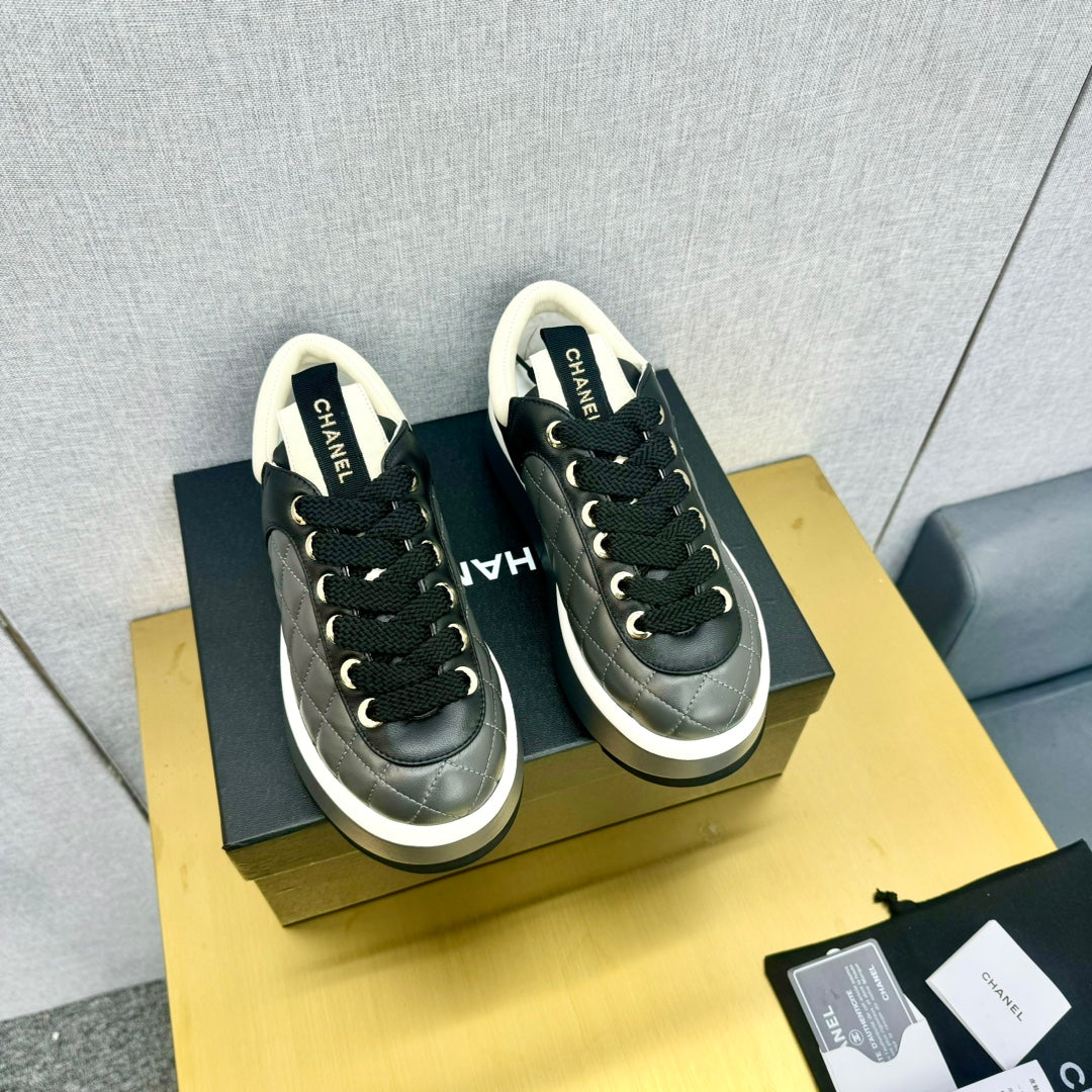 PLATFORM SHOES IN BLACK LAMBSKIN