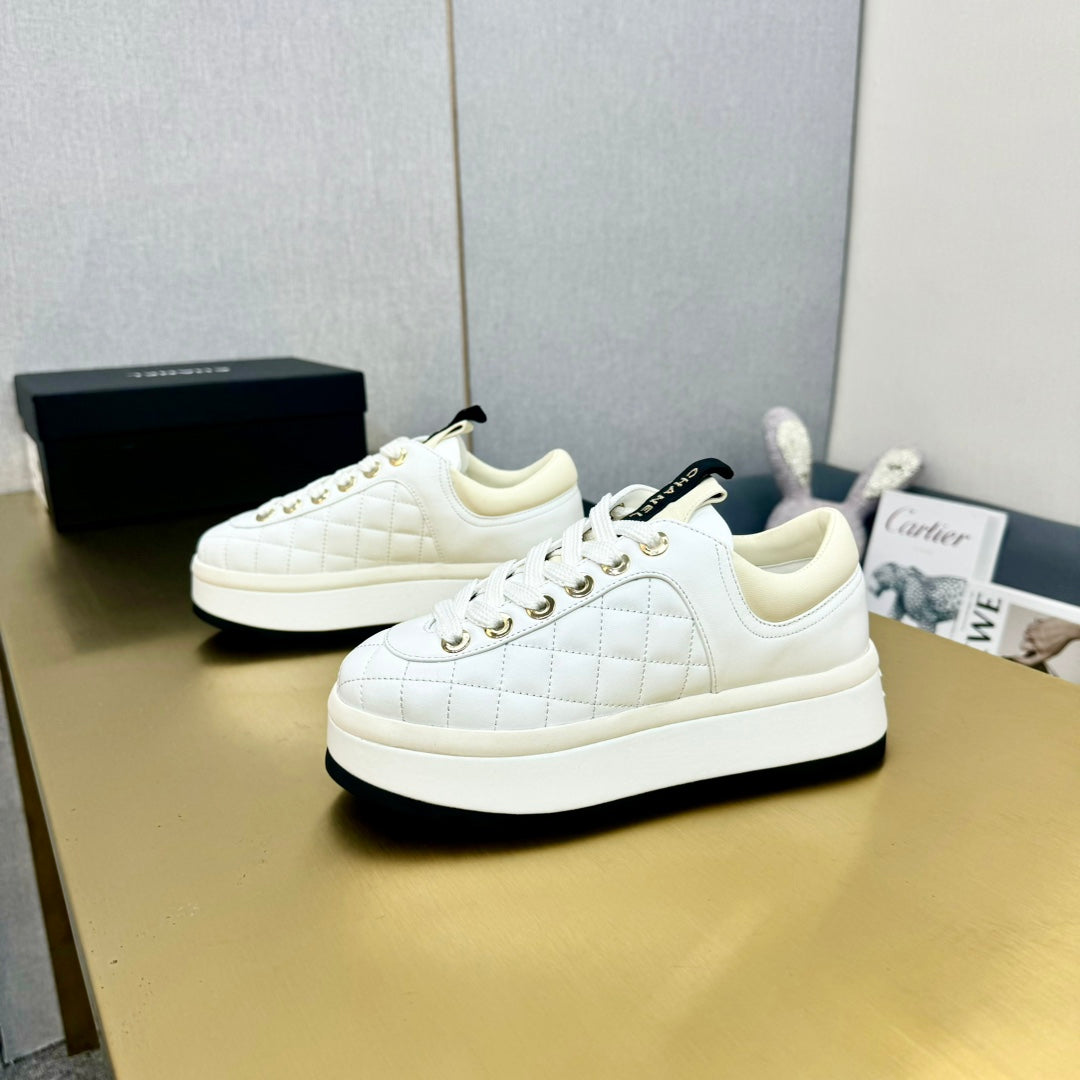PLATFORM SHOES IN WHITE LAMBSKIN