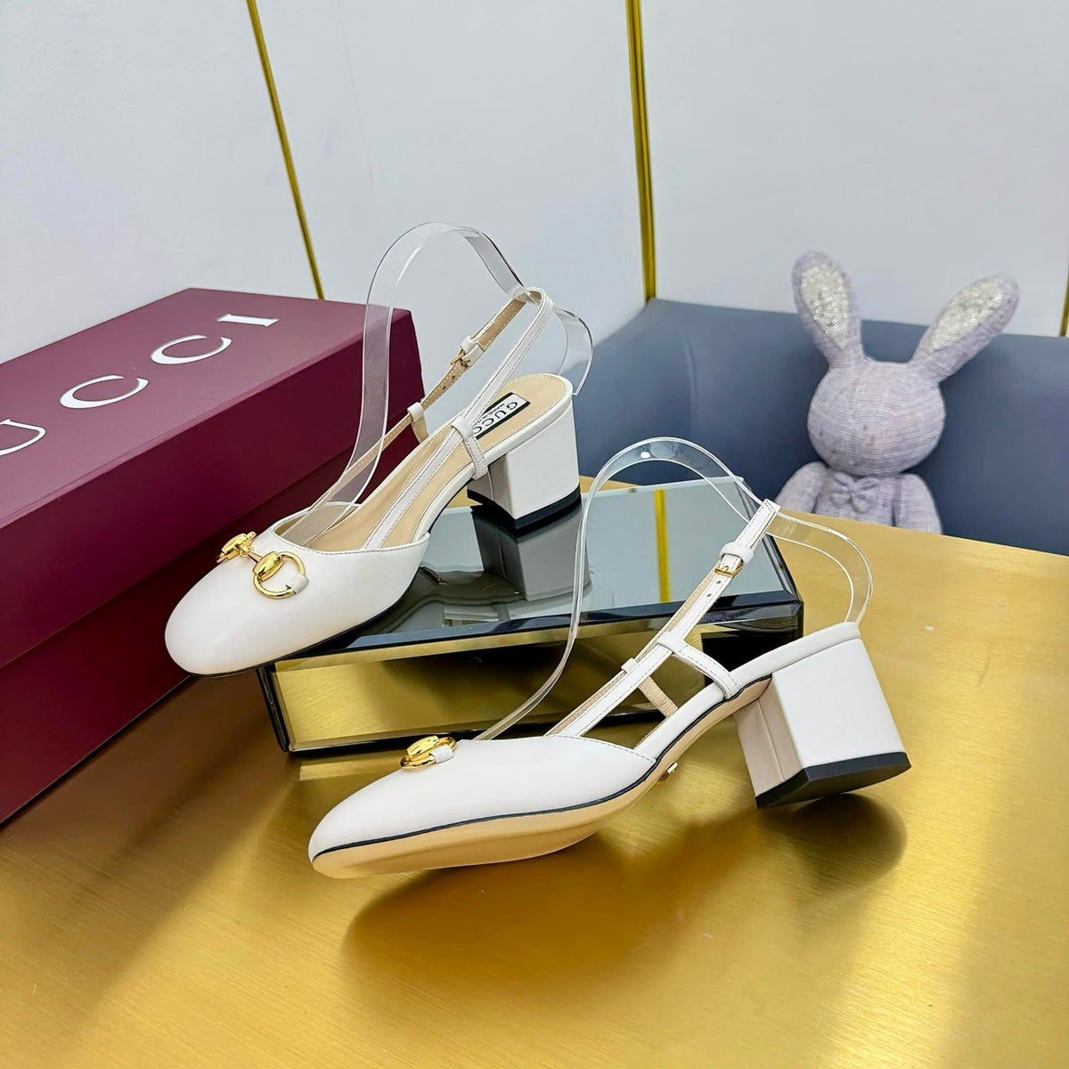 GG HIGH SLINGBACK 65 IN WHITE LAMBSKIN WITH GOLD HARDWARE