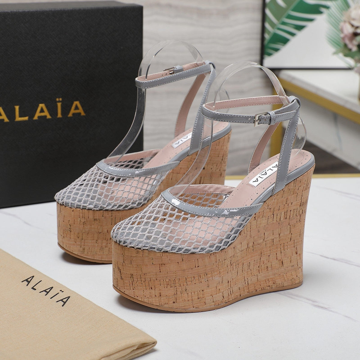 ALAIA WEDGE SANDAL IN LIGHT GREY MESH AND BEIGE RUBBER