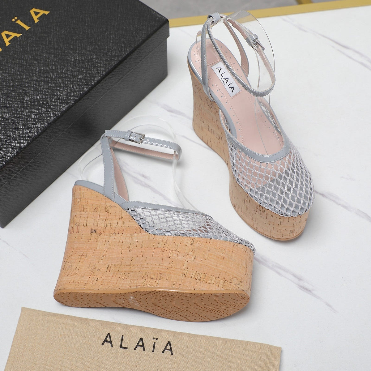 ALAIA WEDGE SANDAL IN LIGHT GREY MESH AND BEIGE RUBBER