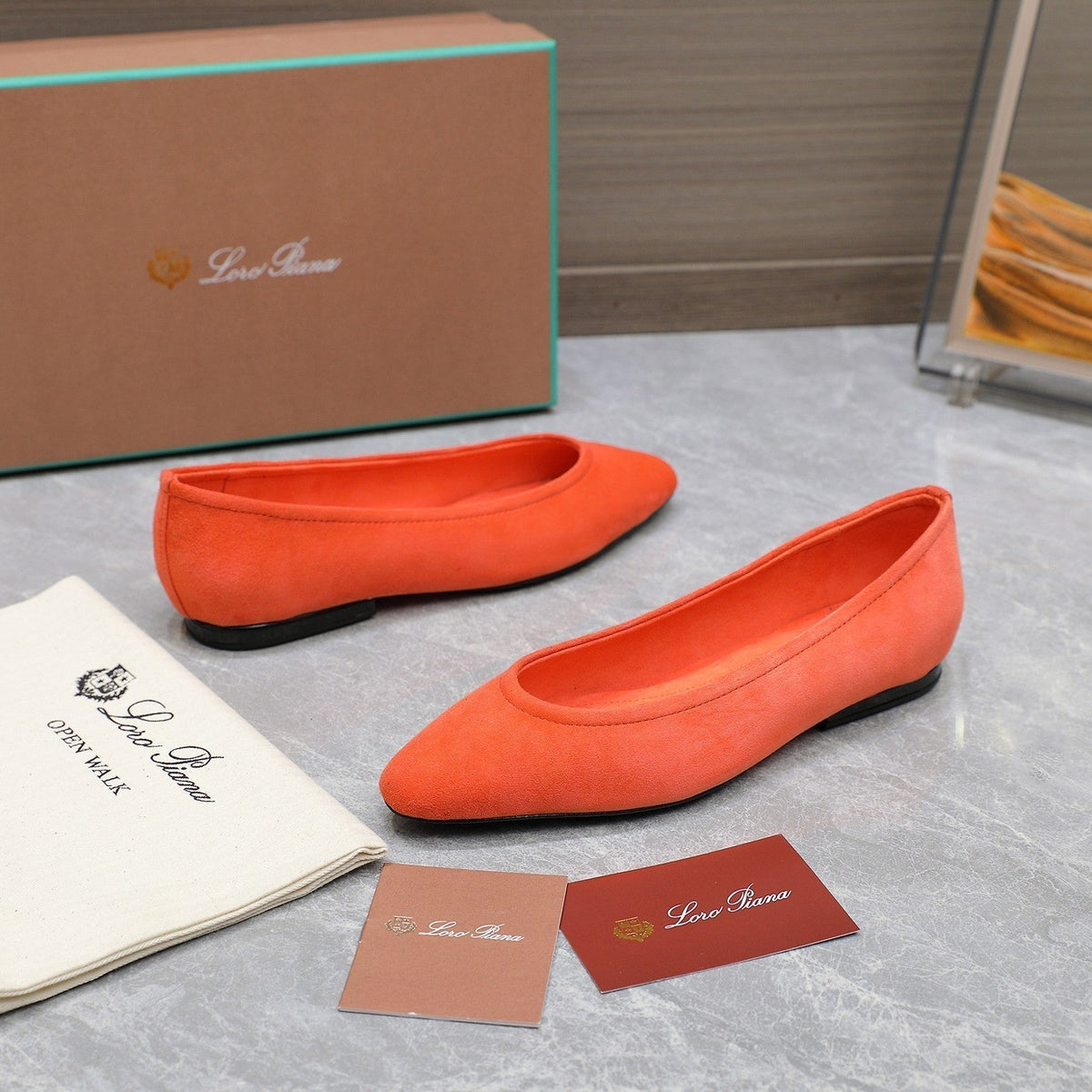 CLASSIC BALLET SHOES IN ORANGE SUEDUE