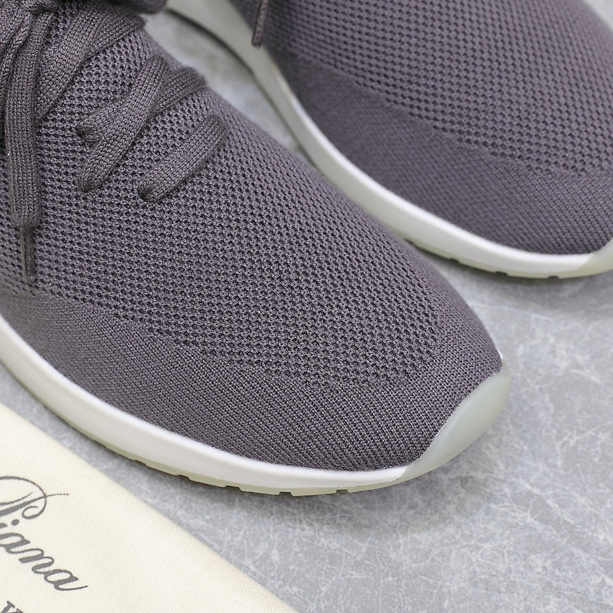 LP LADY FLEXY WALK SNEAKER IN GREY FABRIC