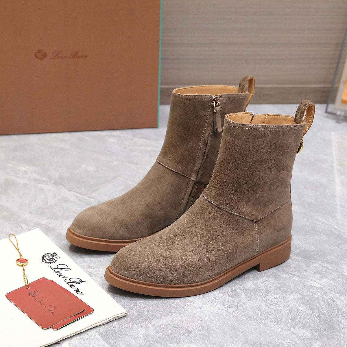LP 25S KILDA ANKLE BOOT IN TAUPE SUEDE