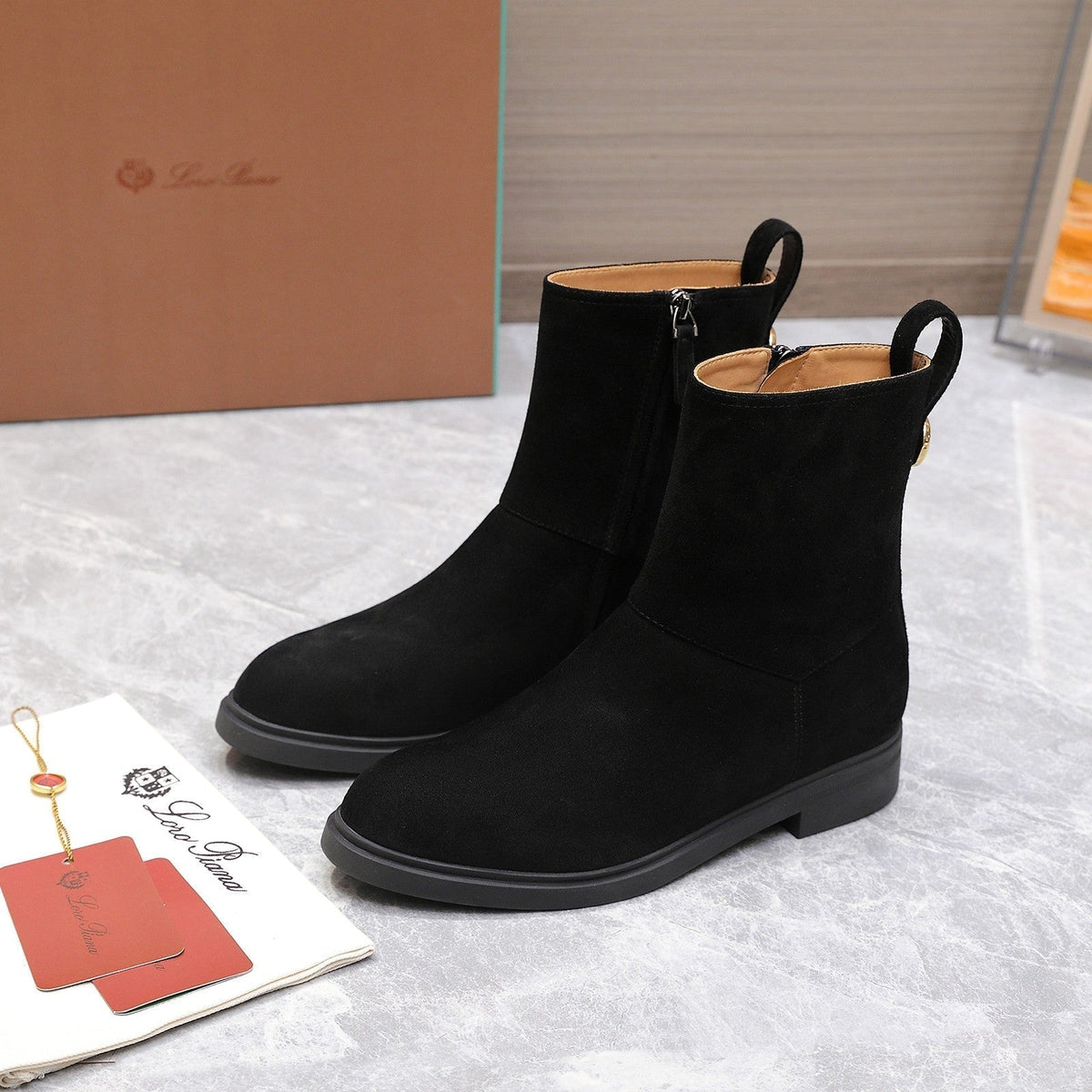 LP 25S KILDA ANKLE BOOT IN BLACK SUEDE