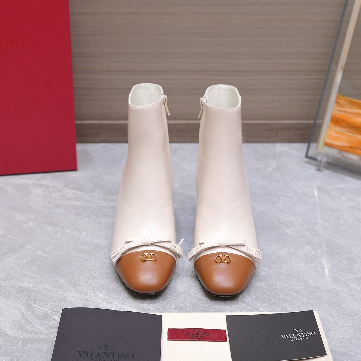 VALENTINO 25S VALET DU ROI ANKLE BOOTS 60 MM IN CREAM WHITE MIX BROWN CALFSKIN WITH BOW