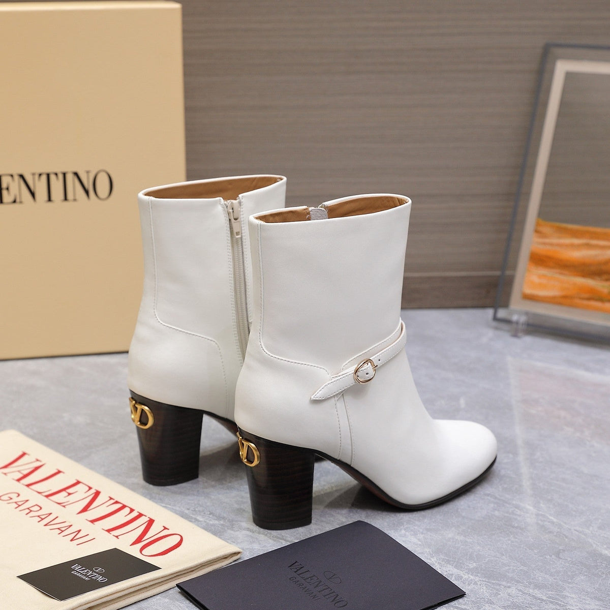 VALENTINO 25S GARAVANI VLOGO LOW BOOTS 80 MM IN WHITE CALFSKIN