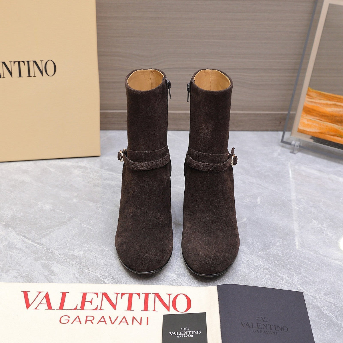VALENTINO 25S GARAVANI VLOGO LOW BOOTS 80 MM IN DARK BROWN SUEDE