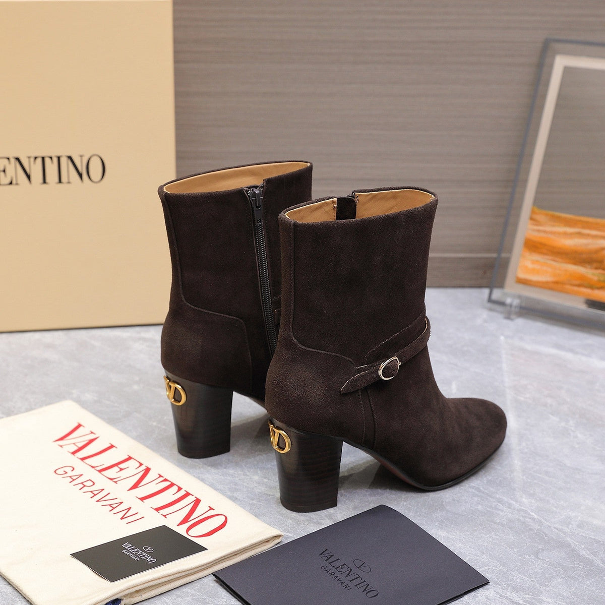 VALENTINO 25S GARAVANI VLOGO LOW BOOTS 80 MM IN DARK BROWN SUEDE