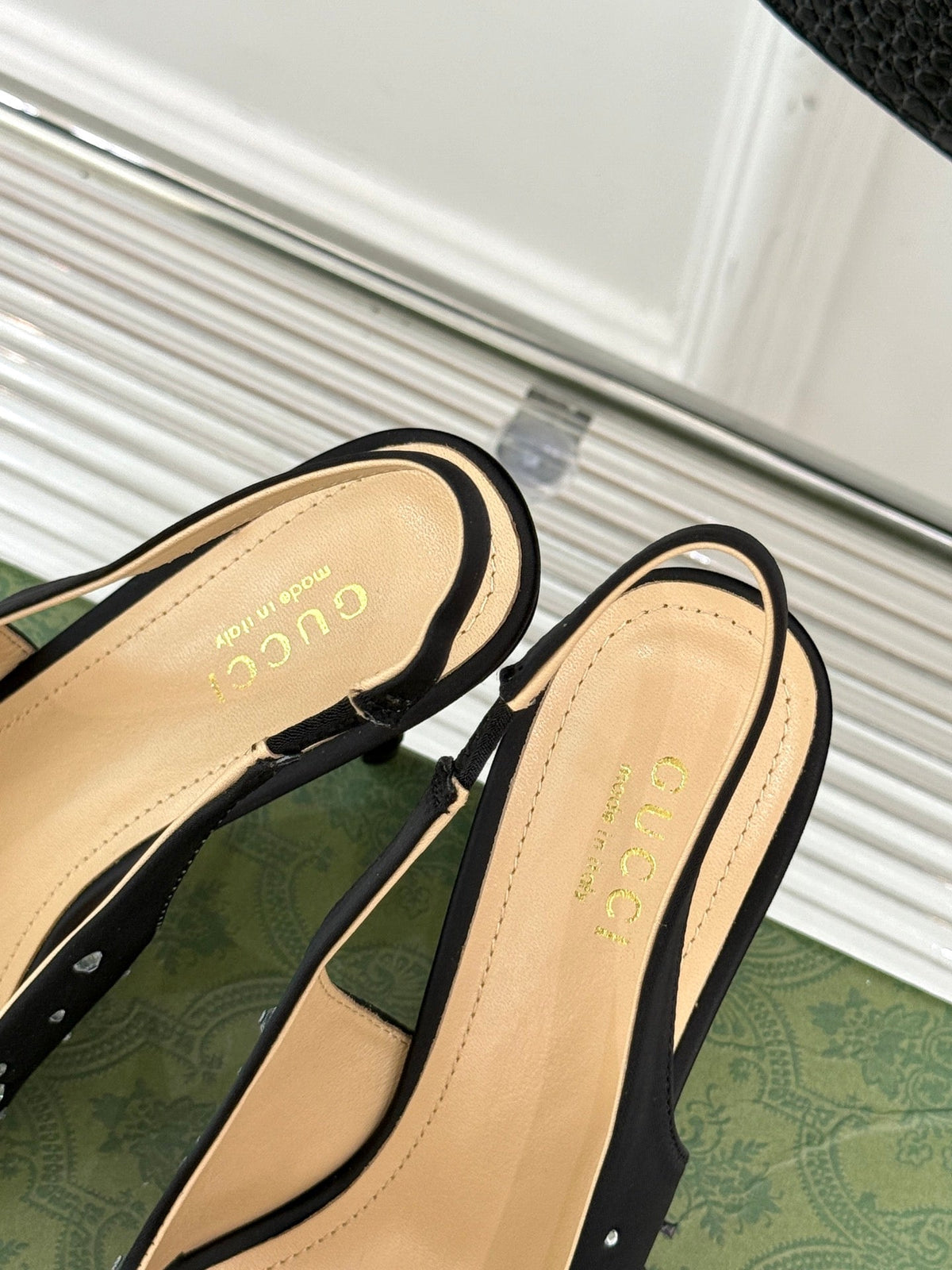 HIGH SLINGBACK 8.5 CM IN BLACK FABRIC WITH RHINESTONE EMBELLISHMENTS
