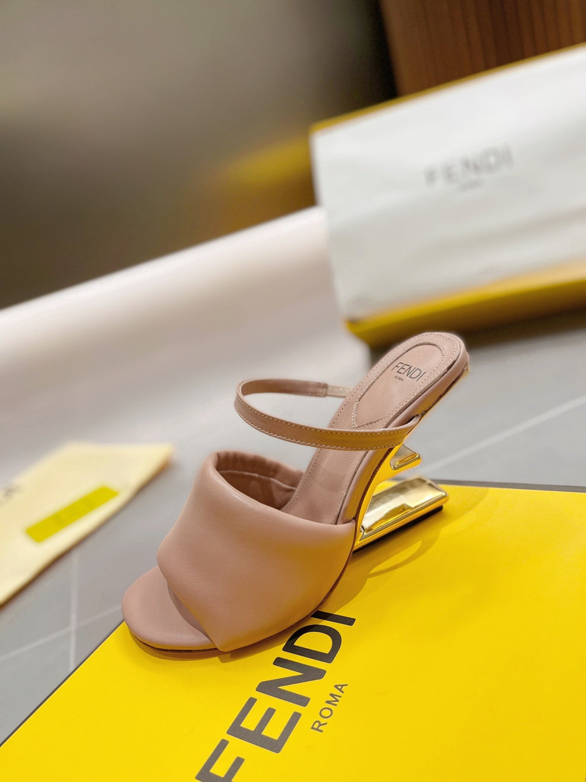 FENDI BAGUETTE HIGH-HEEL SANDALS 8 CM IN CAMEL BROWN CALFSKIN