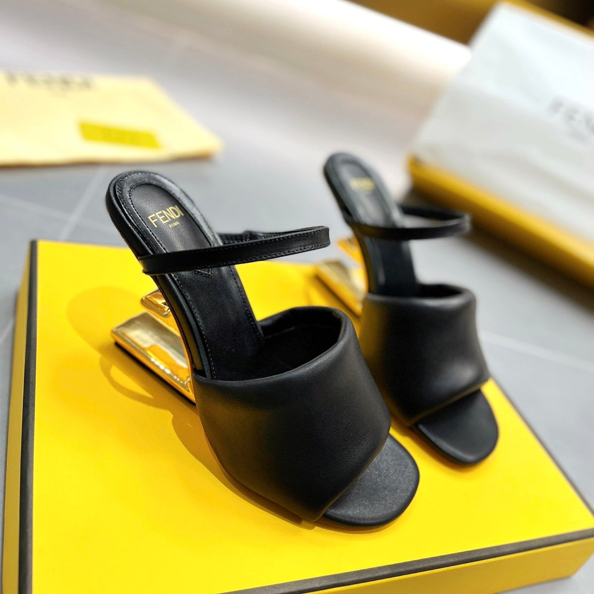 FENDI BAGUETTE HIGH-HEEL SANDALS 8 CM IN BLACK CALFSKIN