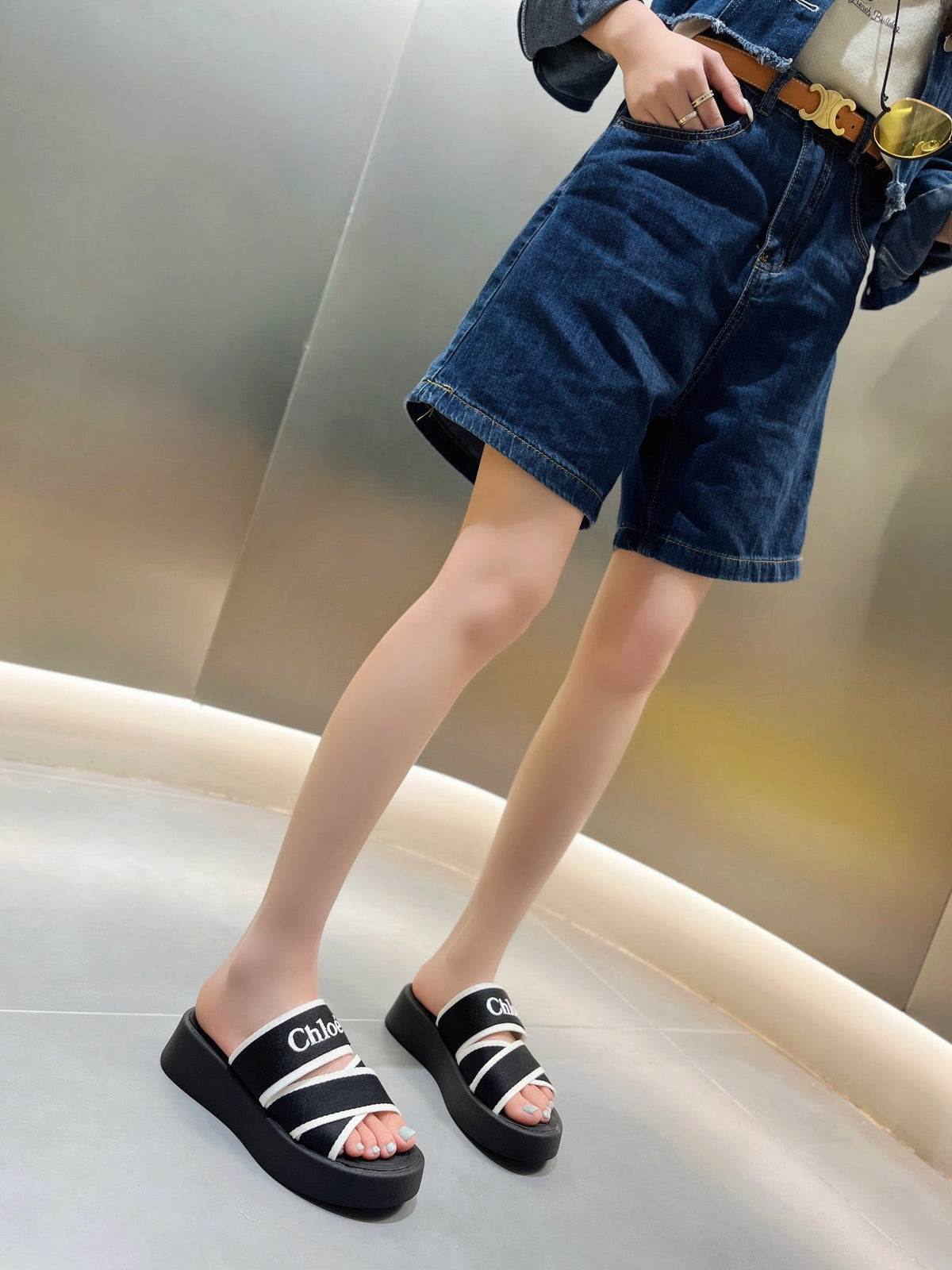 CHLOÉ PLATFORM SANDALS IN BLACK MIX WHITE DENSITY KNIT