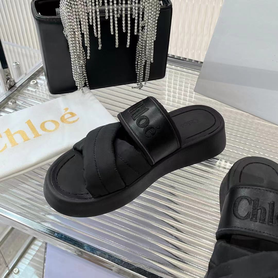 CHLOÉ MILA FLAT SLIDES 5 CM IN BLACK CALFSKIN AND RE-NYLON