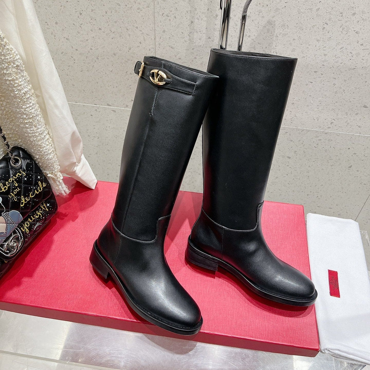 VALENTINO 25S KNEE-HIGH BOOTS IN BLACK CALFSKIN STYLE 4