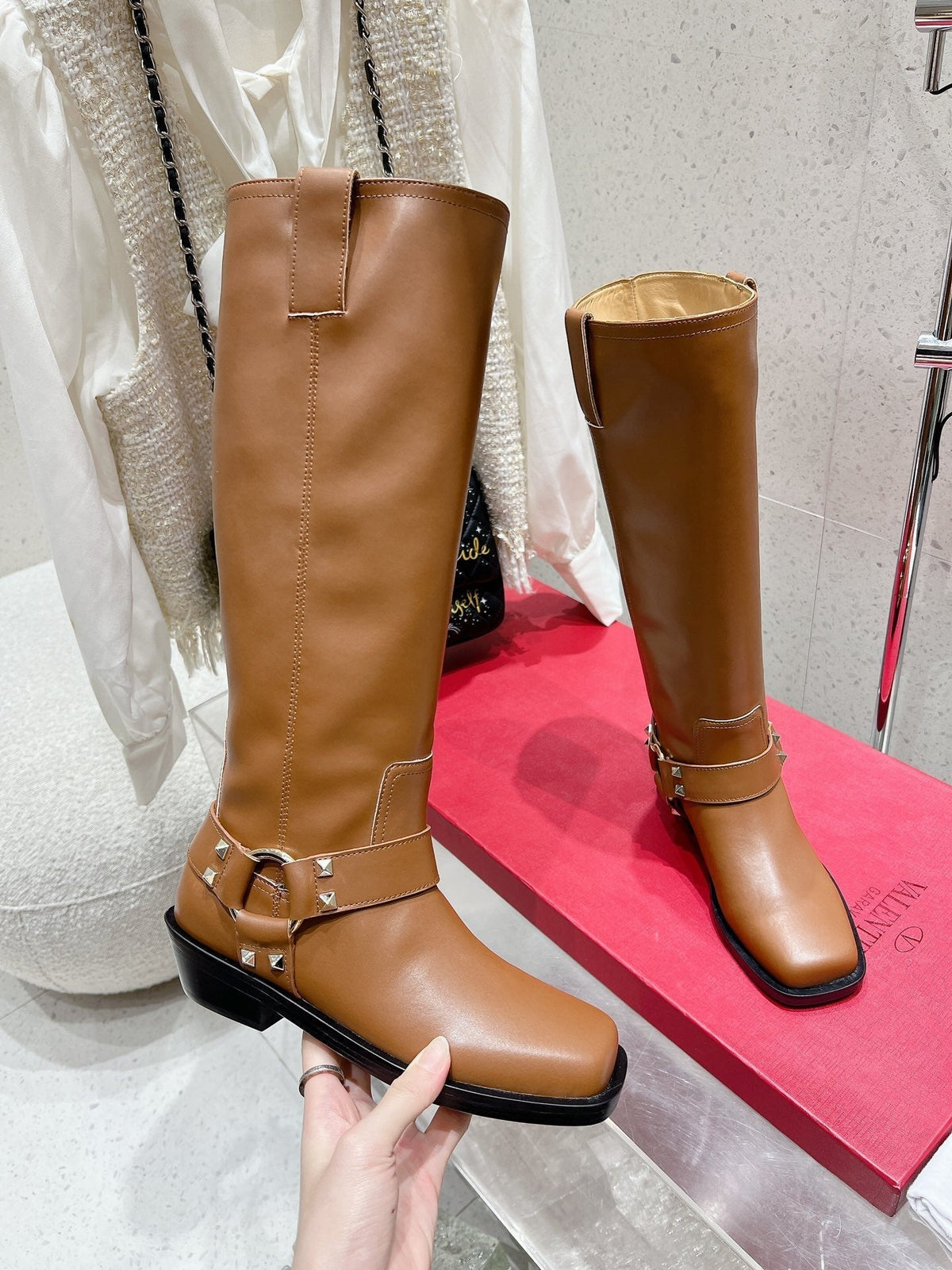 VALENTINO 25S KNEE-HIGH BOOTS IN BROWN CALFSKIN STYLE 2