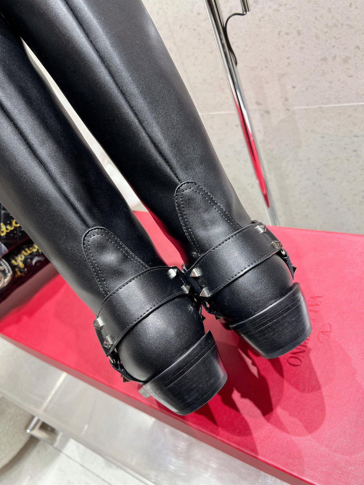 VALENTINO 25S KNEE-HIGH BOOTS IN BLACK CALFSKIN STYLE 1