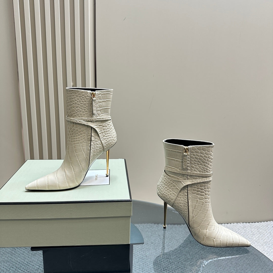 PADLOCK 10 CM ANKLE BOOTS IN WHITE CROCODILE-EMBOSSED CALFSKIN