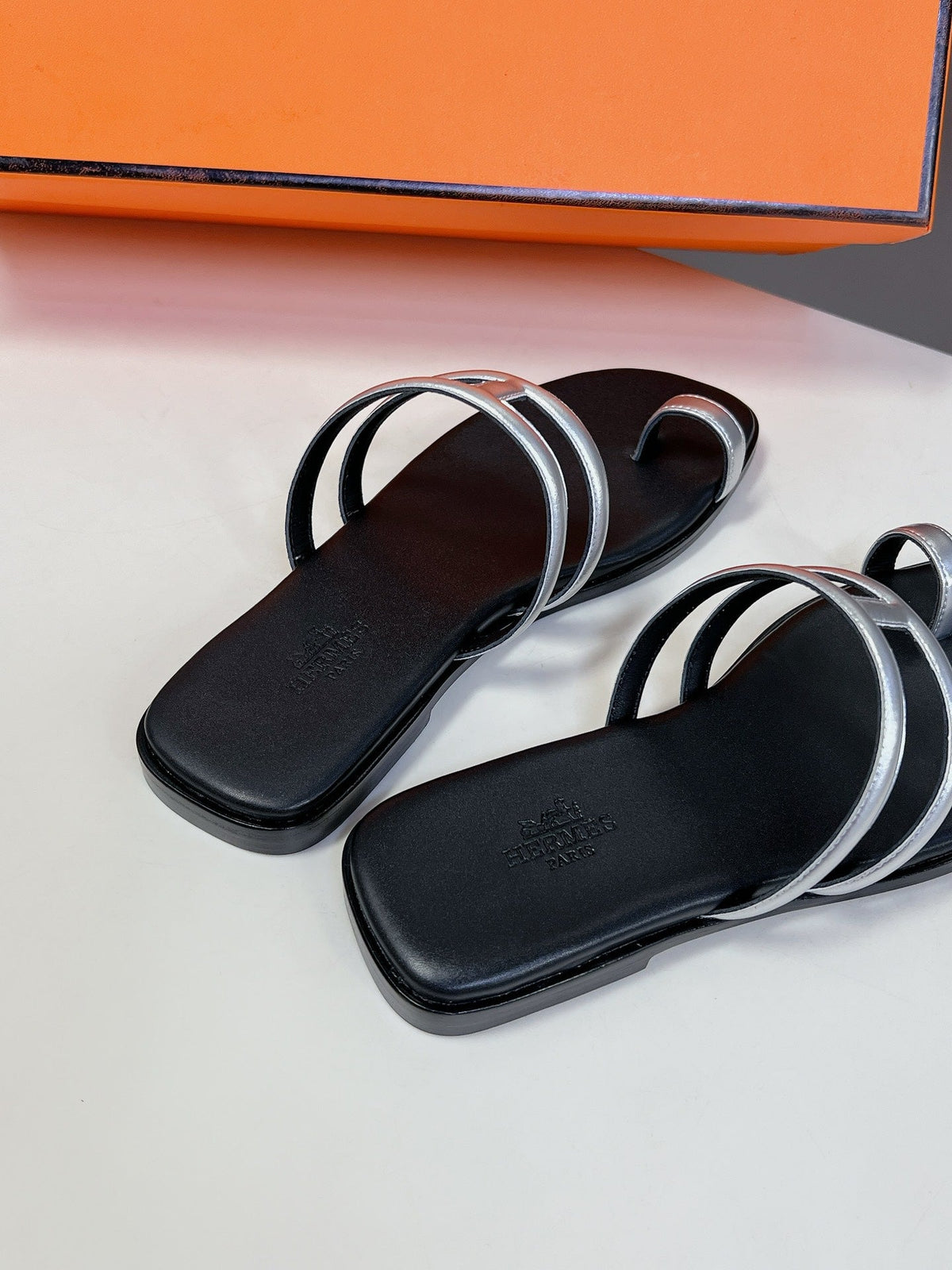 Georgia Sandals Silver Black Calfskin