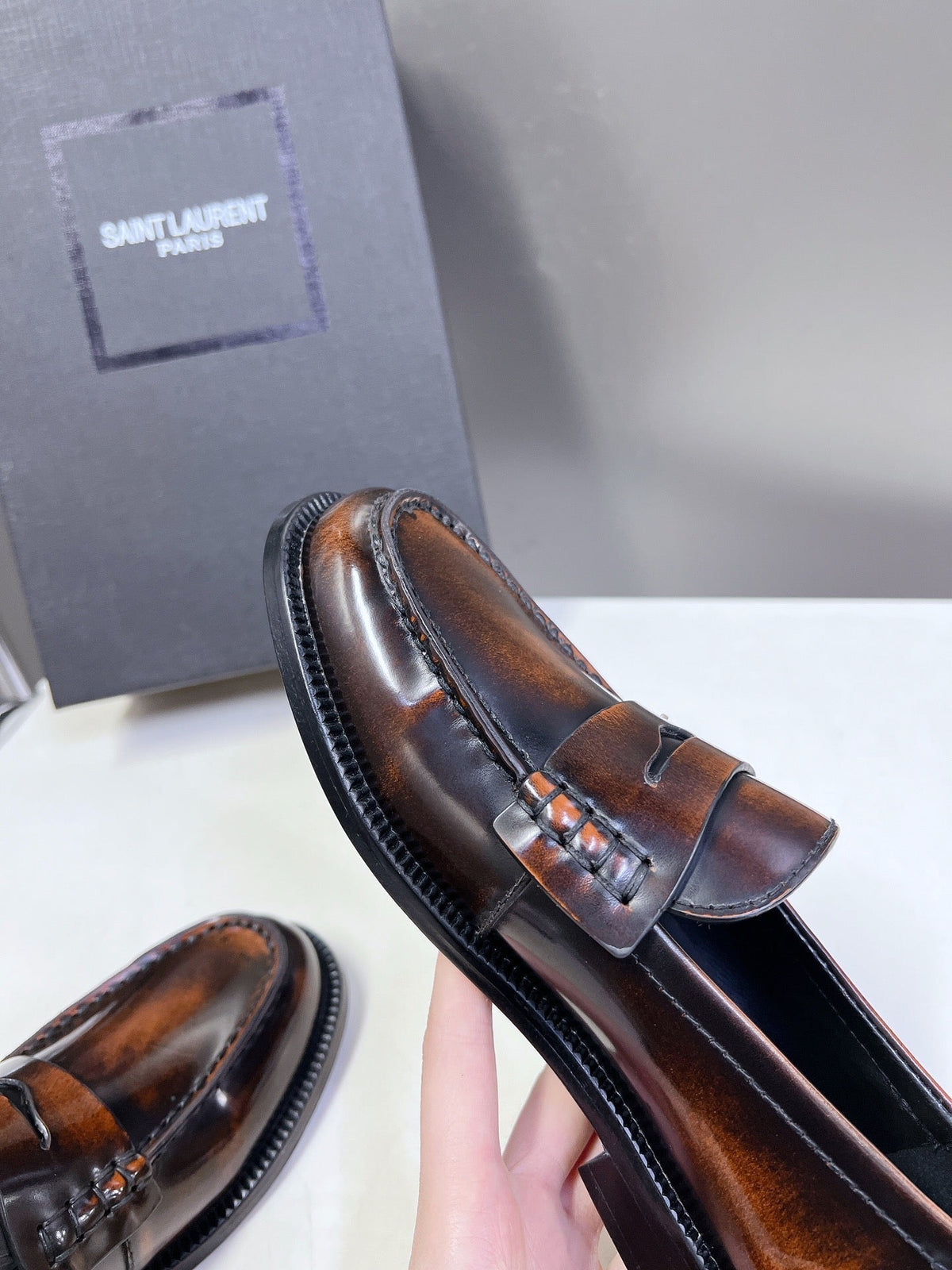 YSL 25S SAINT LAURENT LOAFERS IN TORTOISESHELL BROWN GLOSSY CALFSKIN