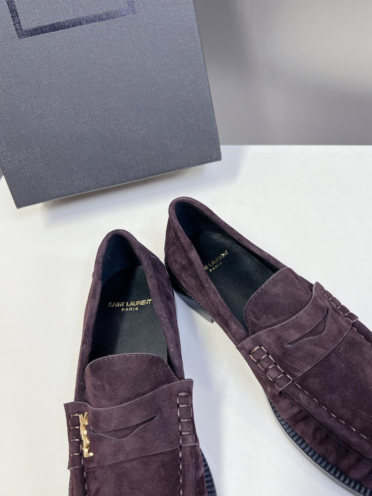 YSL 25S SAINT LAURENT LOAFERS IN DUSTY PLUM SUEDE
