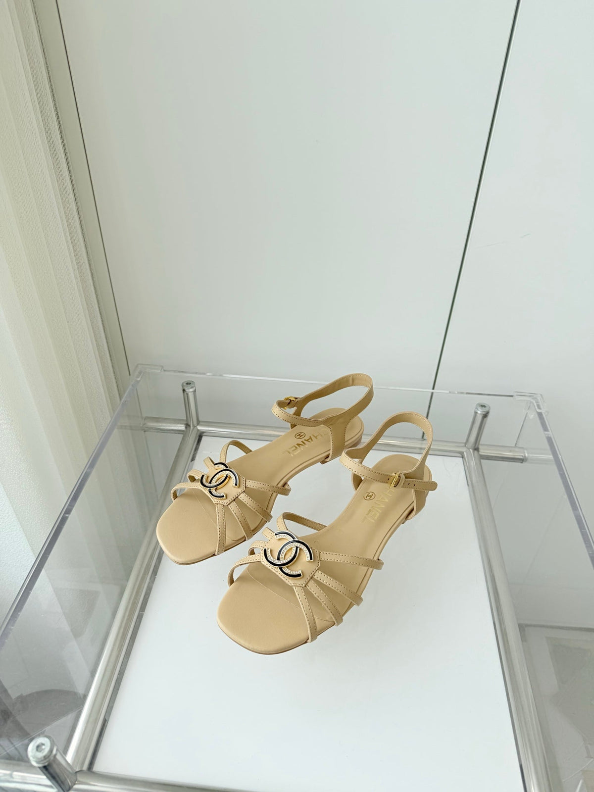 FLAT SANDALS 1 CM IN FLAX YELLOW LAMBSKIN