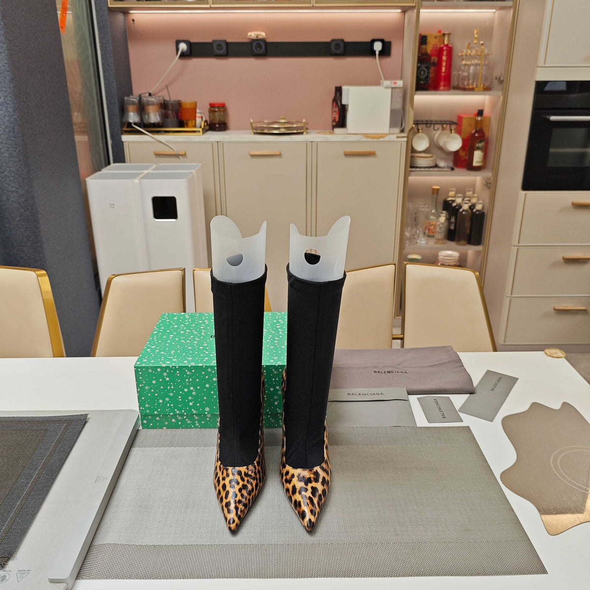 BALENCIAGA 25S POINTED-TOE HIGH HEELS 90 MM IN BLACK FABRIC AND LEOPARD PRINT CALFSKIN STYLE 2