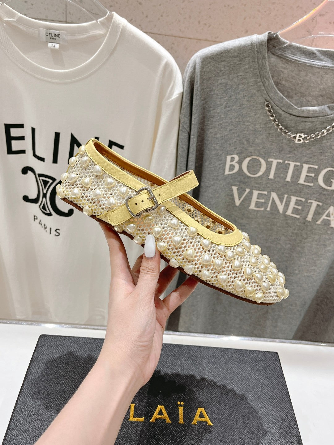 ALAIA PEARL MARY JANE SHOES IN LIGHT YELLOW MESH AND CALFSKIN
