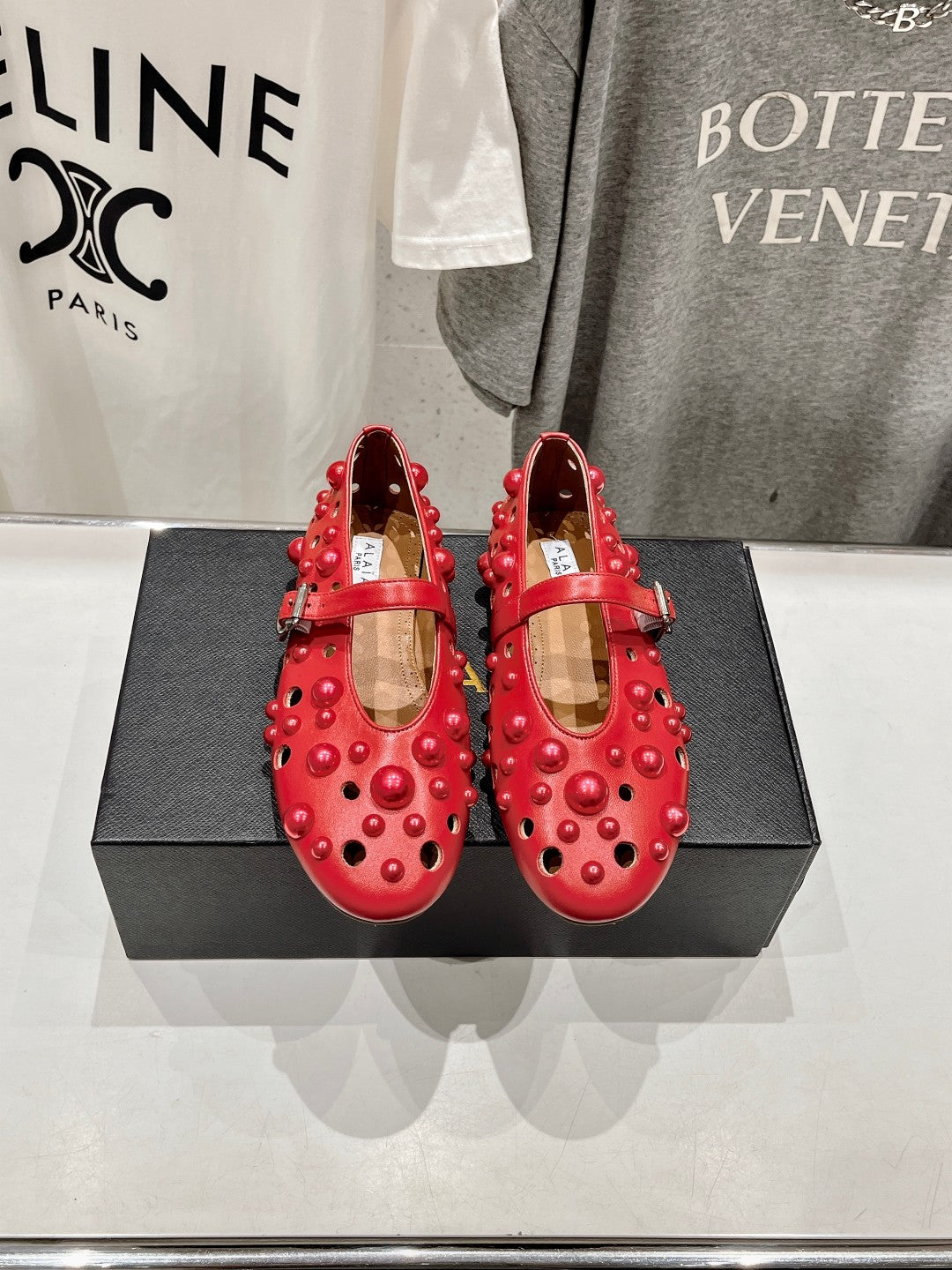 ALAIA PEARL MARY JANE SHOES IN ROSE RED LAMBSKIN