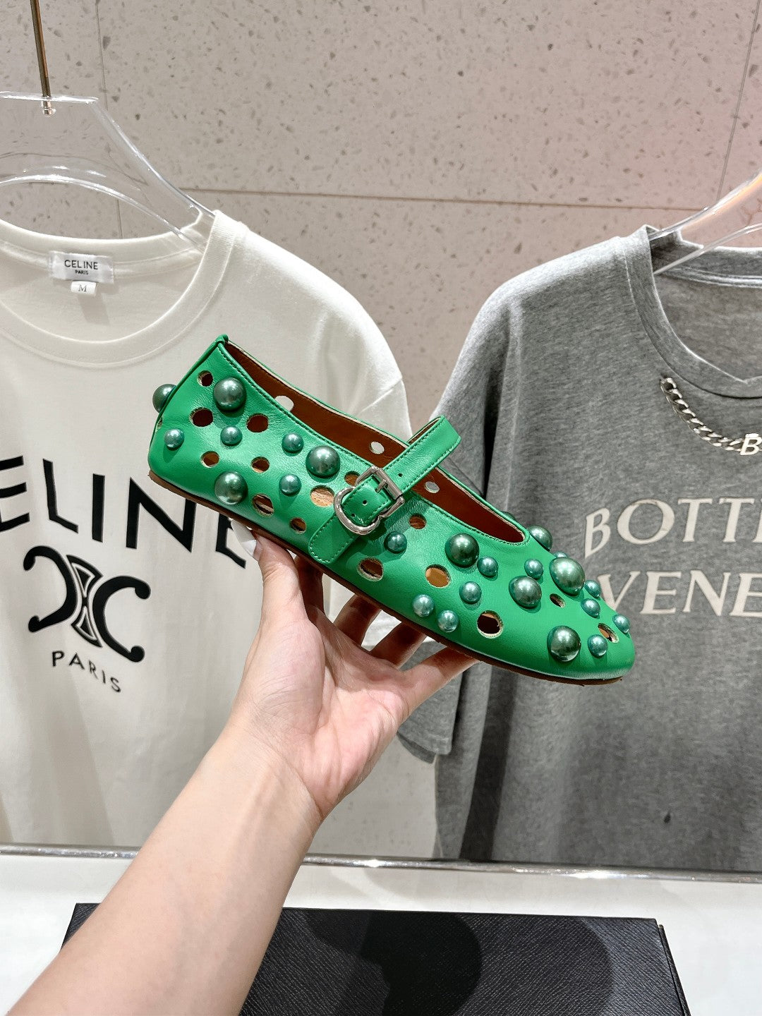 ALAIA PEARL MARY JANE SHOES IN EMERALD GREEN LAMBSKIN