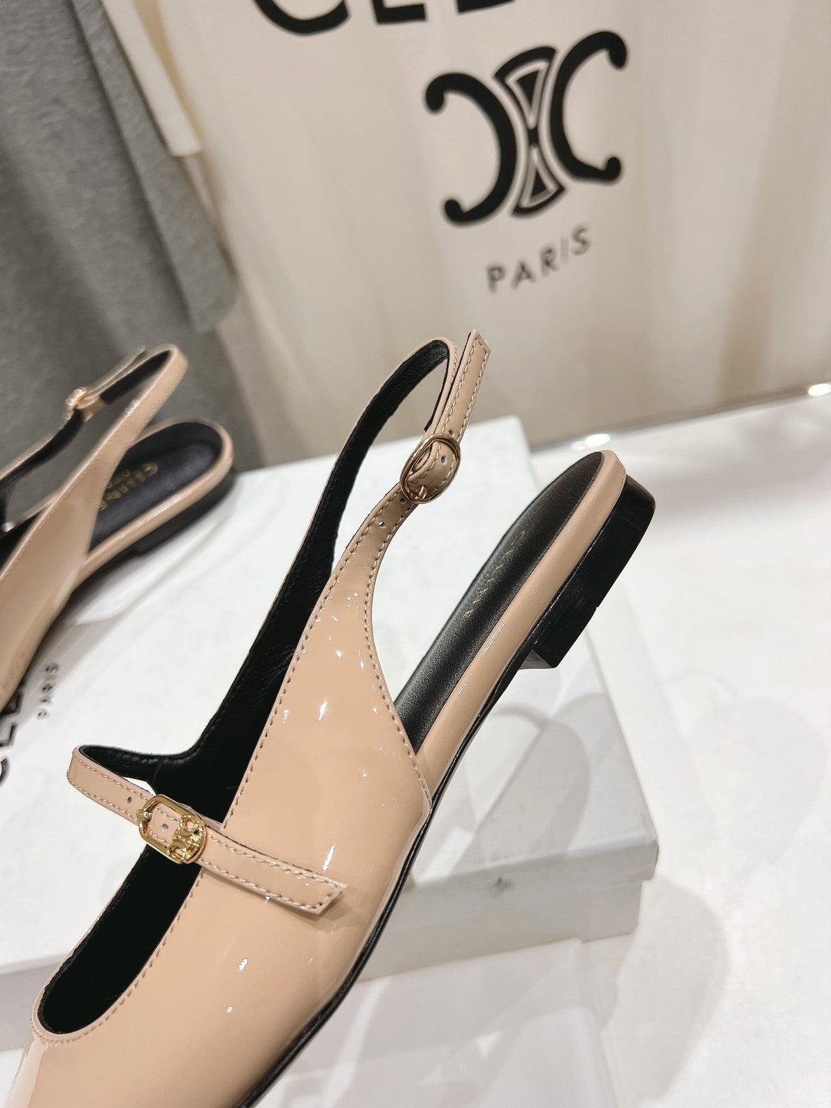 JUDY FLAT SLINGBACK IN TAN BEIGE PATENT CALFSKIN